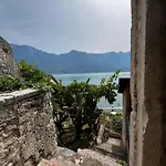 Casa Limonaia San Rocco * Limone sul Garda